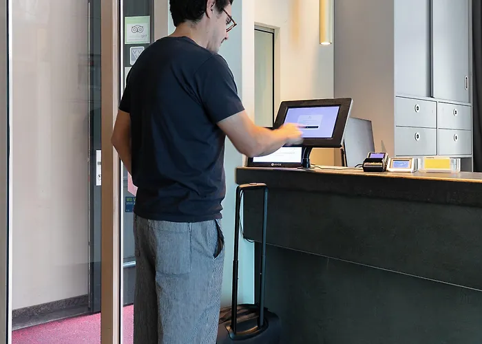 Prinsenhotel ホテル 3*