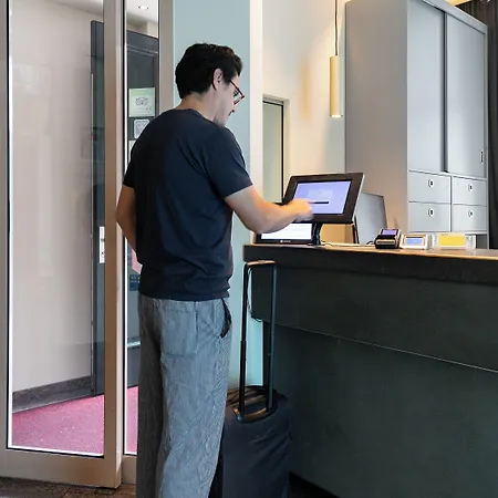 Prinsenhotel Otel 3*