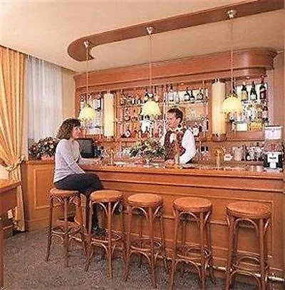 Prinsenhotel ホテル 3*